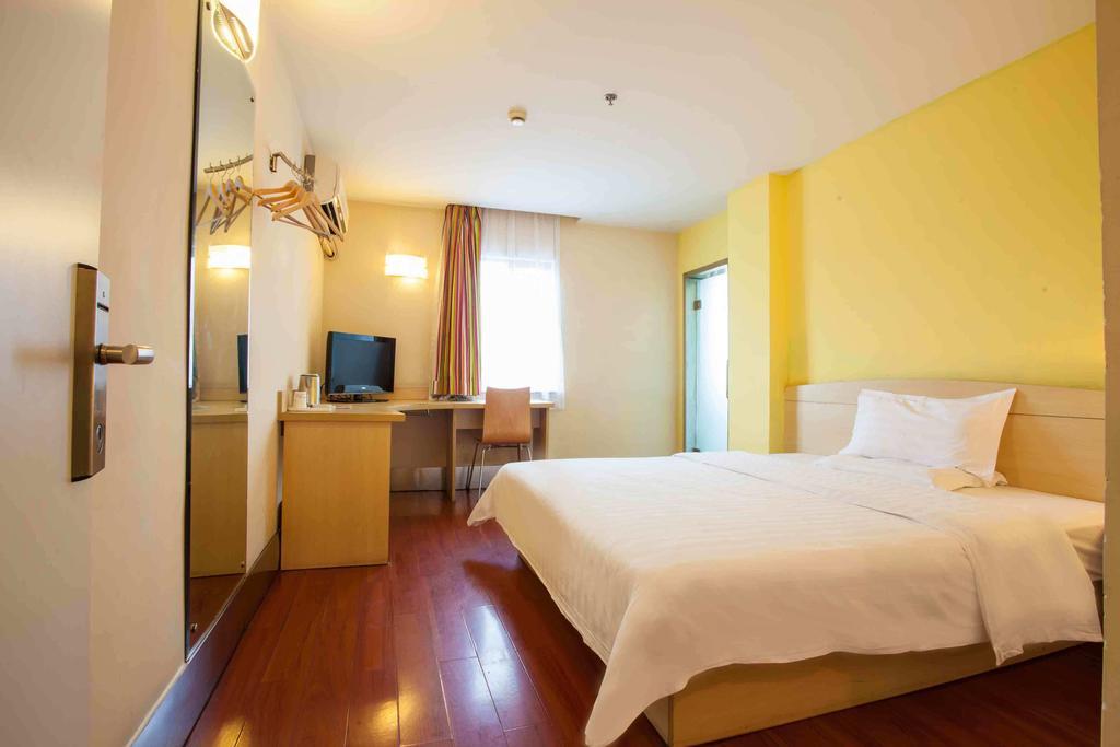 7Days Inn Foshan Dongfang Square Walmart Rum bild