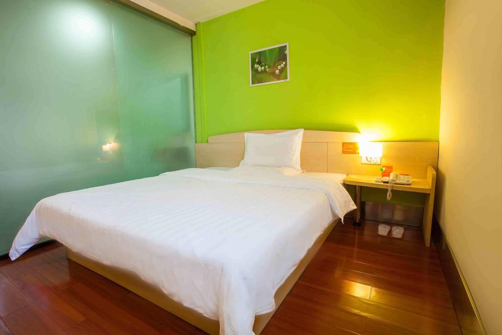 7Days Inn Foshan Dongfang Square Walmart Rum bild